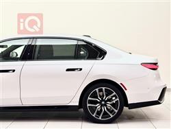 بي ام دبليو الفئة 7